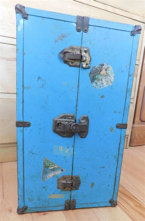 blue metal doll box|Vintage 1950s Metal Doll Wardrobe Carrying Case Trunk Blue .